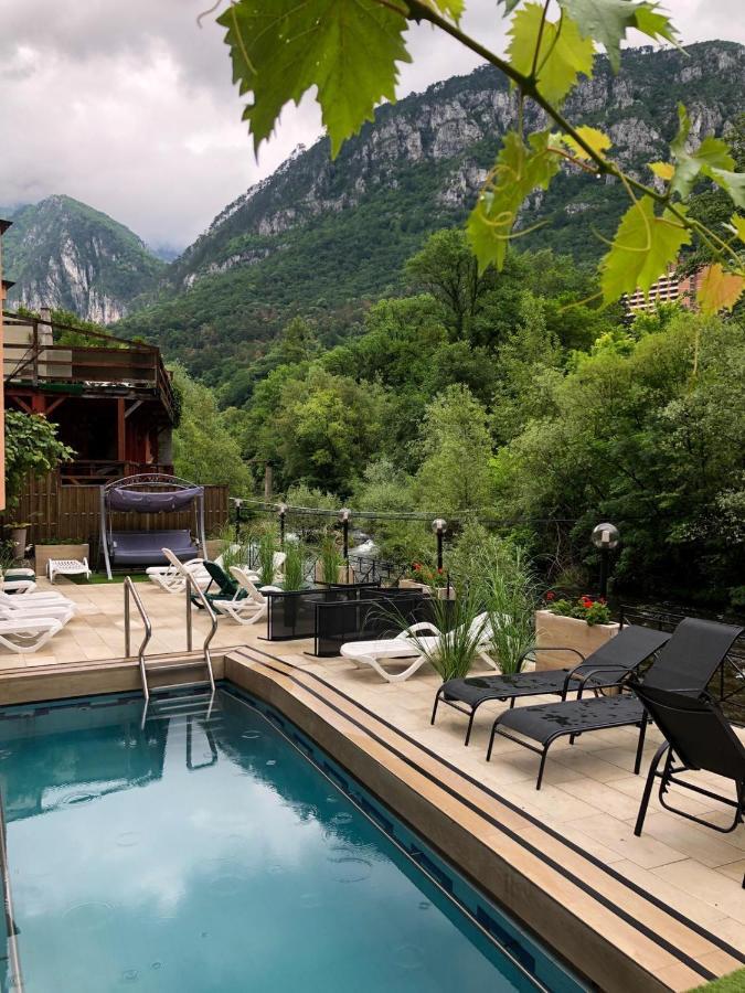 Hotel Holiday Maria Băile Herculane Extérieur photo