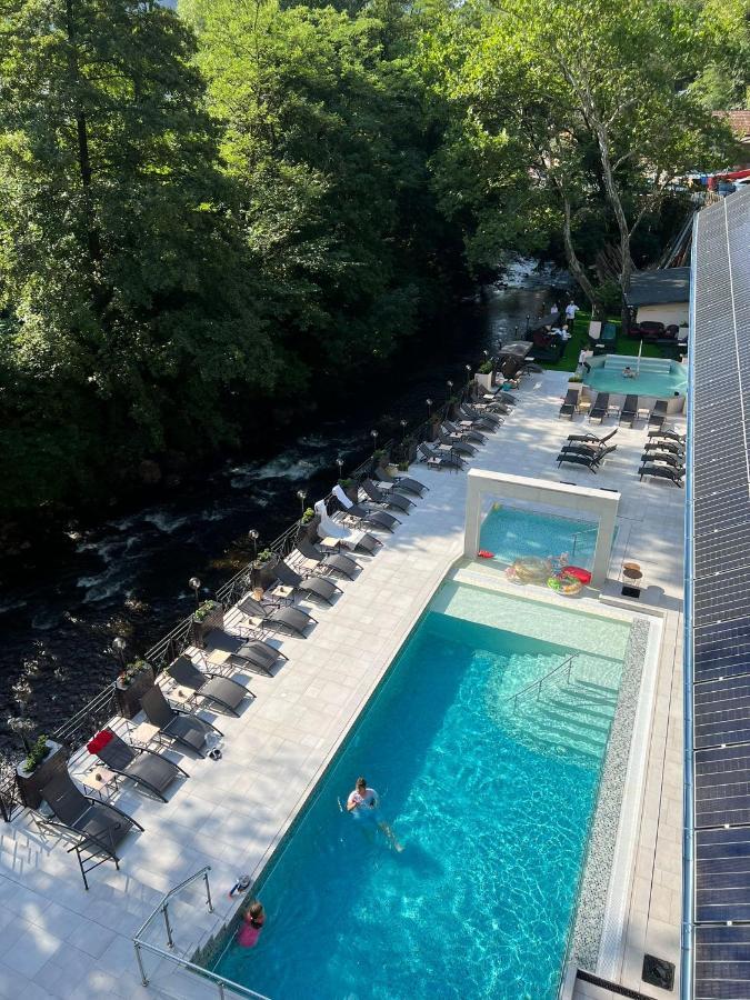 Hotel Holiday Maria Băile Herculane Extérieur photo